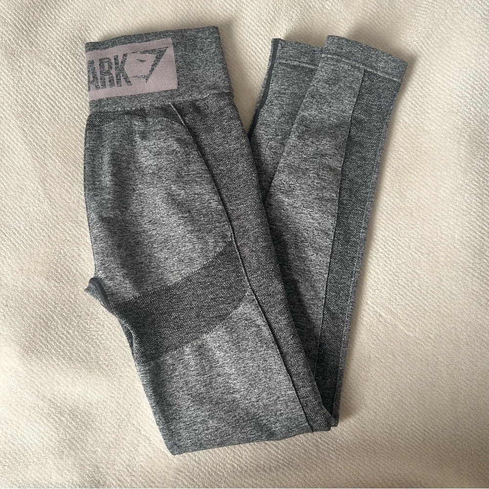 Gymshark Flex High Waisted Leggings - Grey/Pink